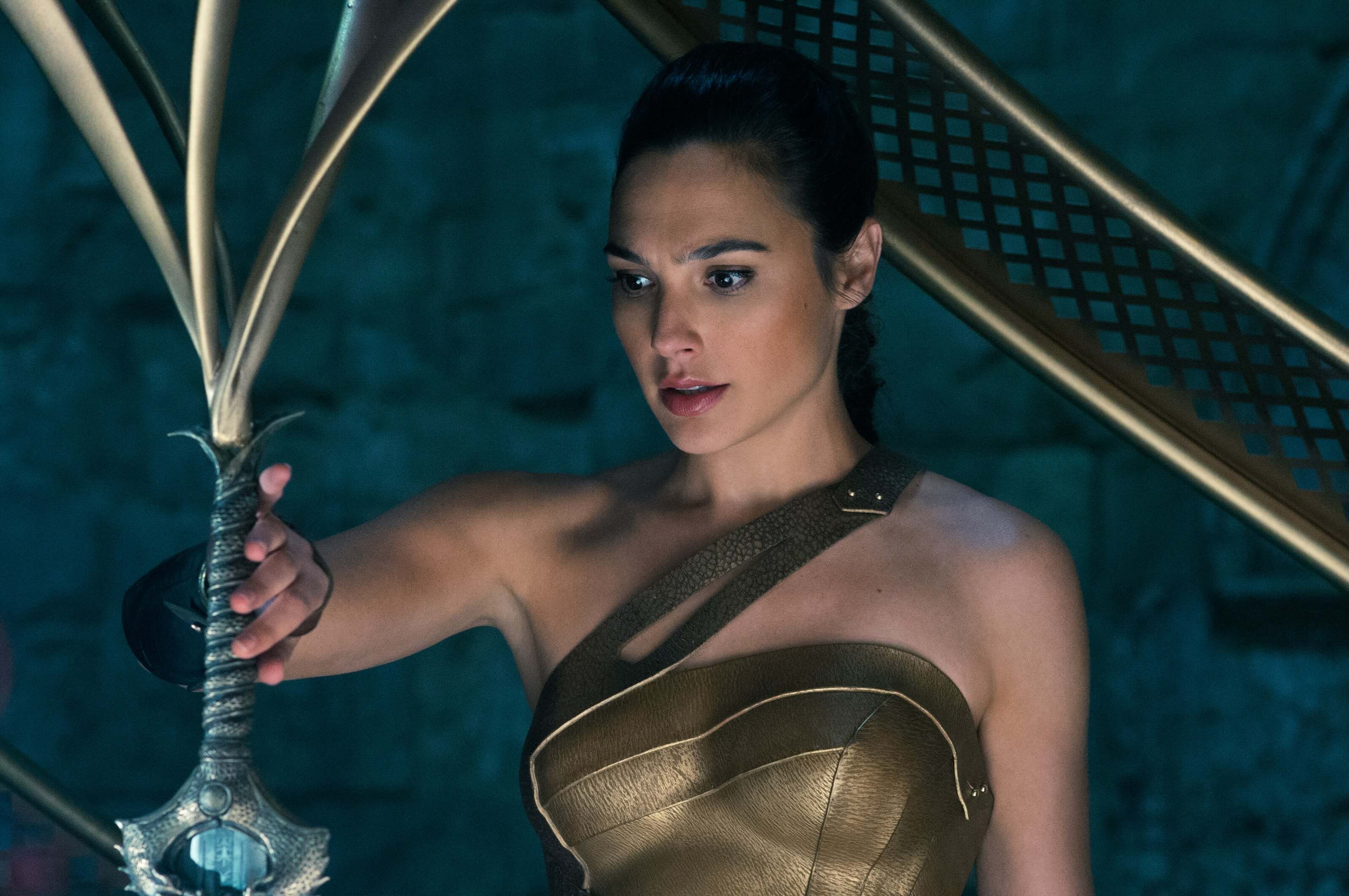 Wonder Woman - For Creative Girls