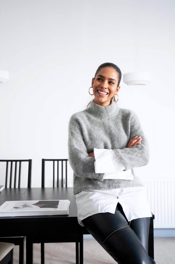 Meet Elvira Vedelago of Postscript - For Creative Girls