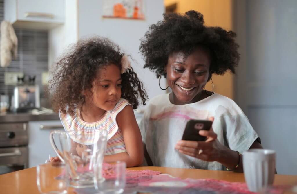 Practical Hair Care Tips to Easily Style Your Daughter's Hair